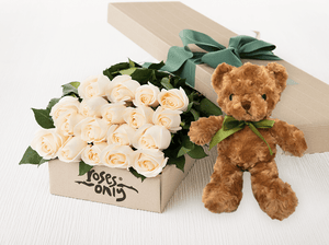 18 White Cream Roses Gift Box & Teddy Bear